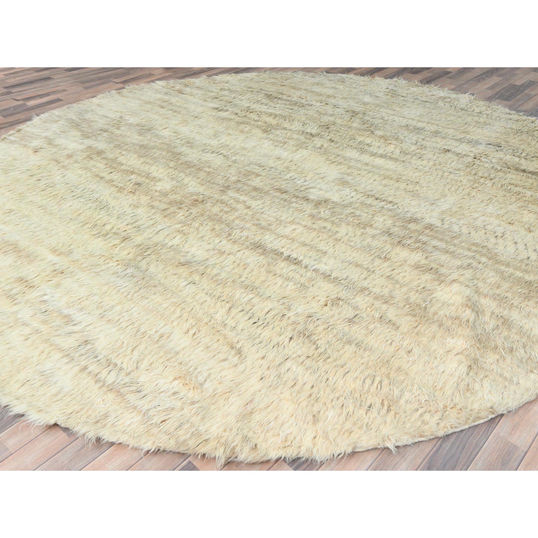 R82658%20004