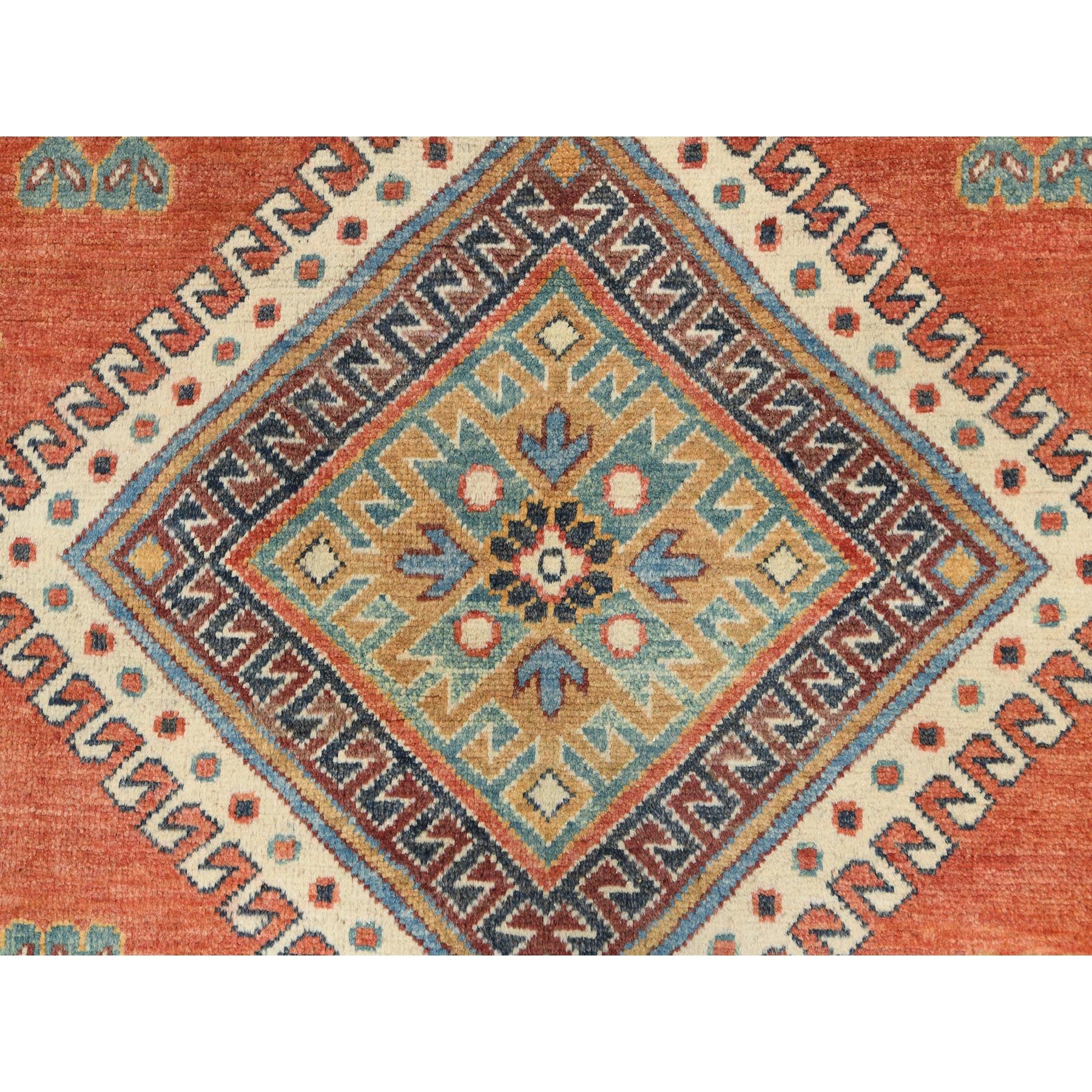 R82709%20009