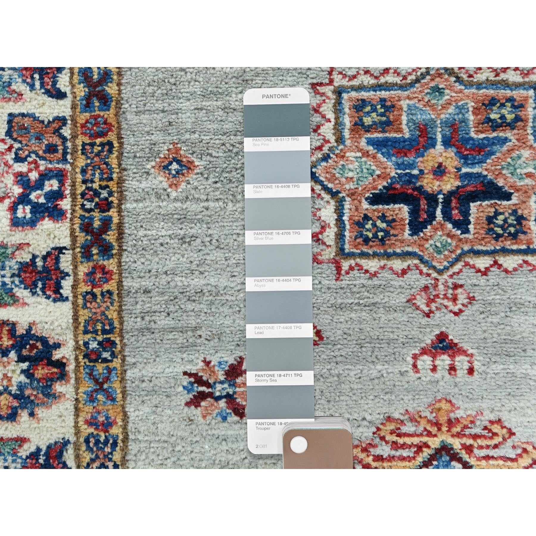 R82732%20004