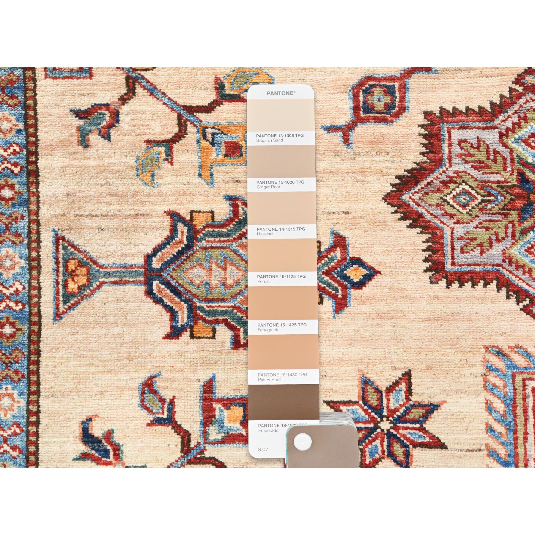 R82899%20008