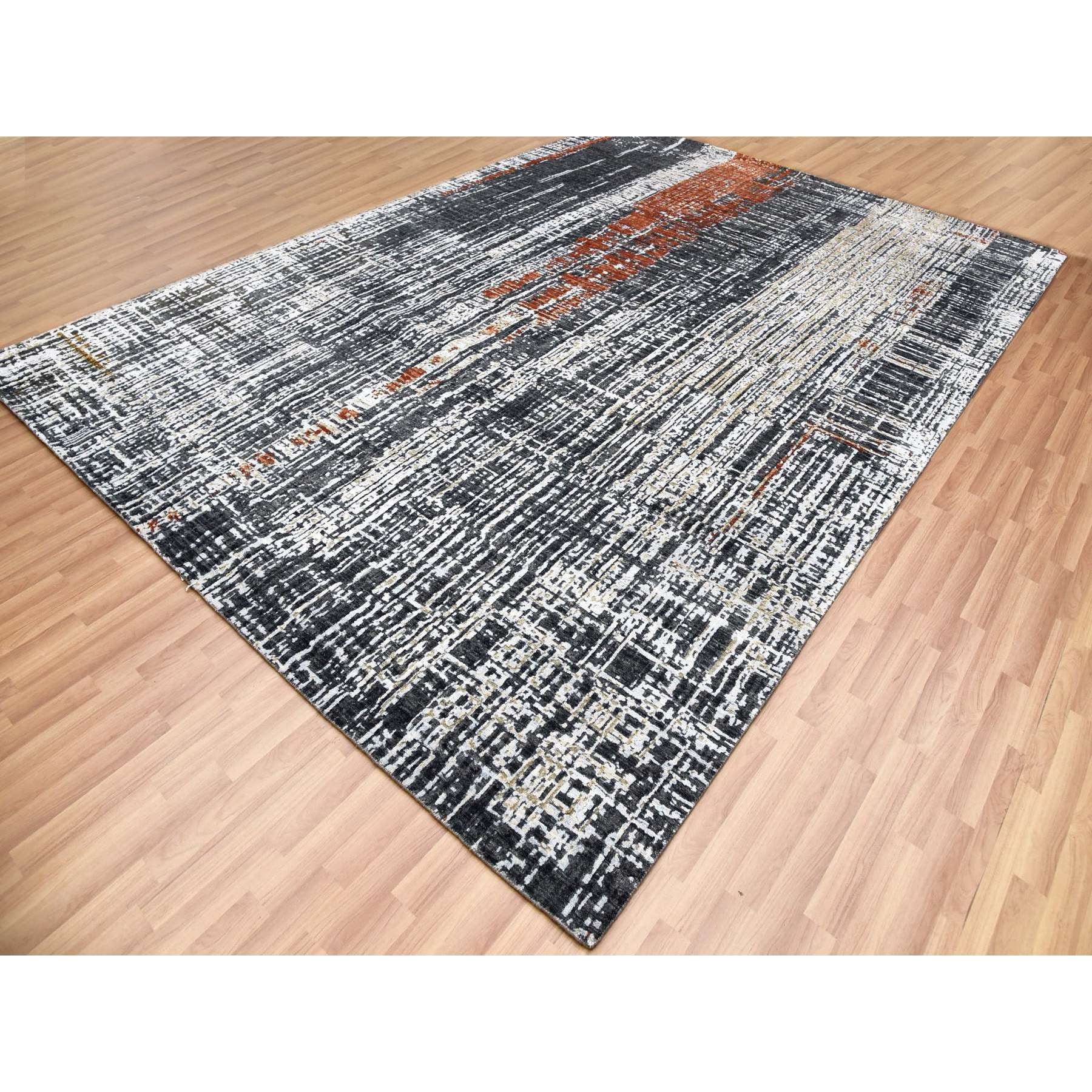 R83043%20004