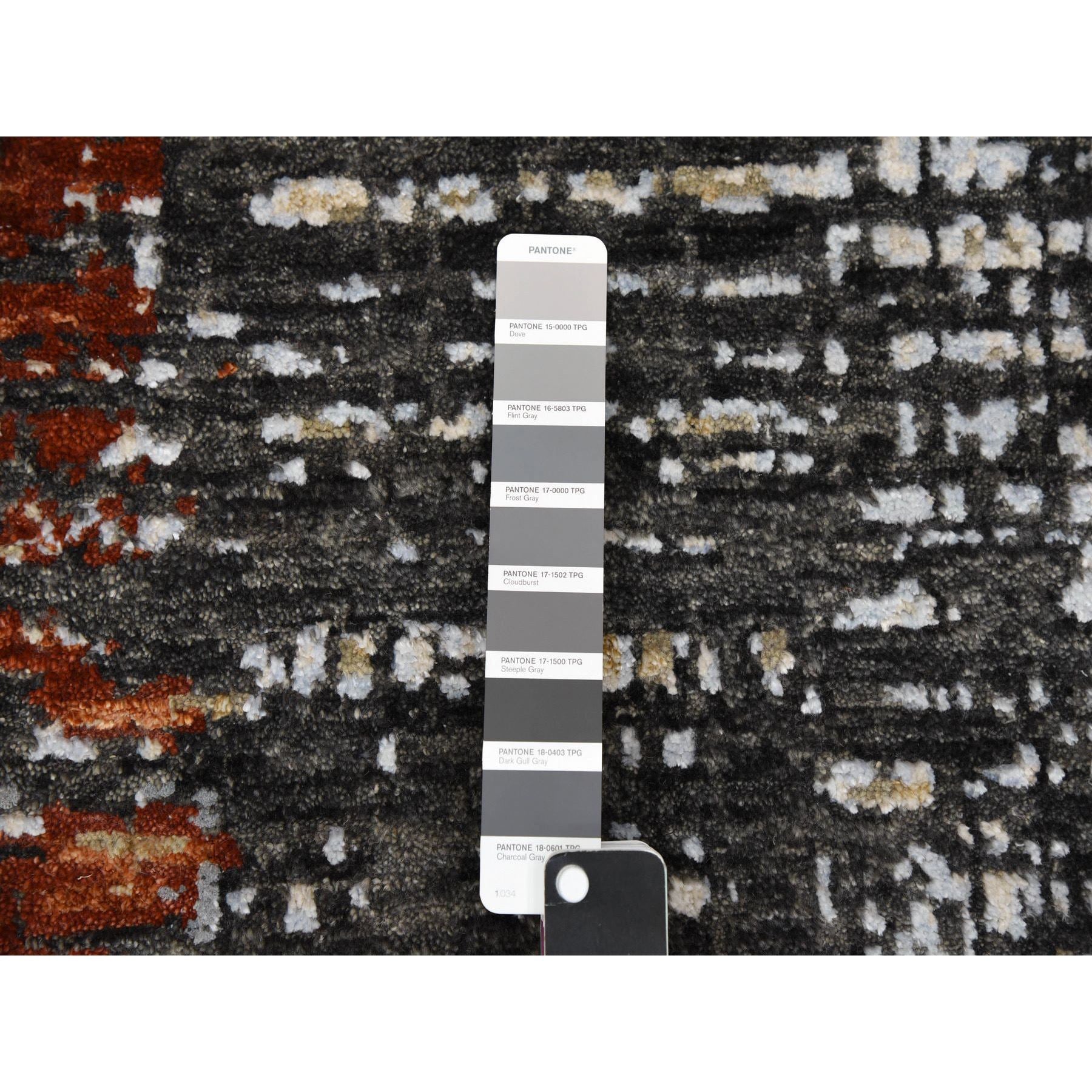 R83043%20008