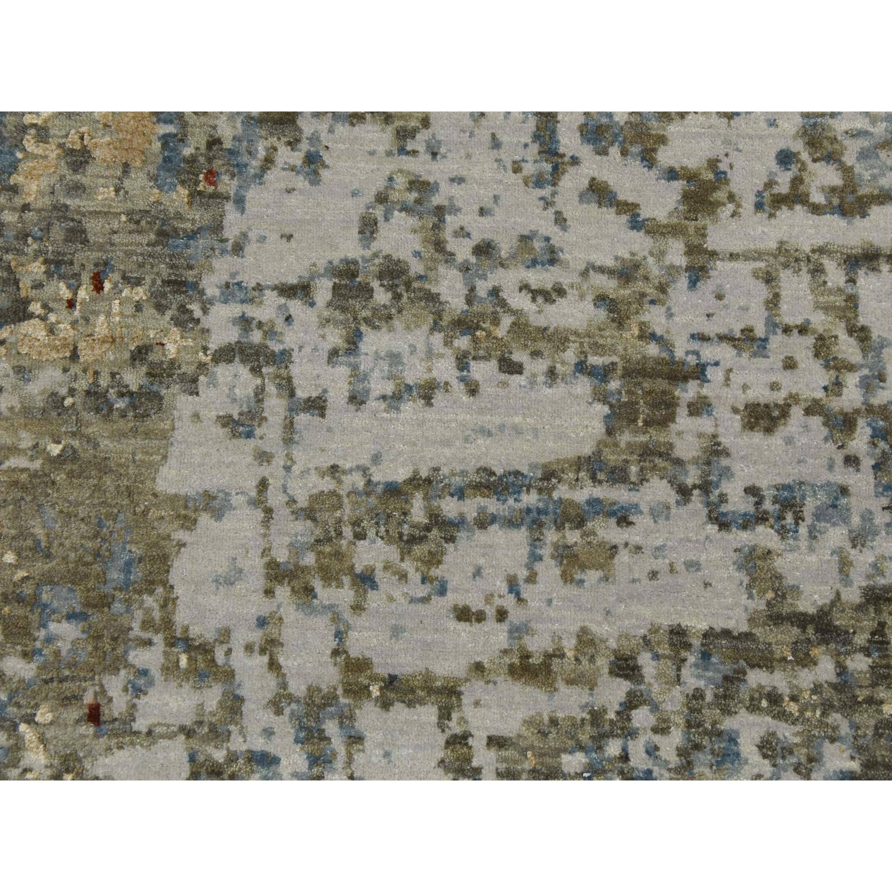 R83081%20009