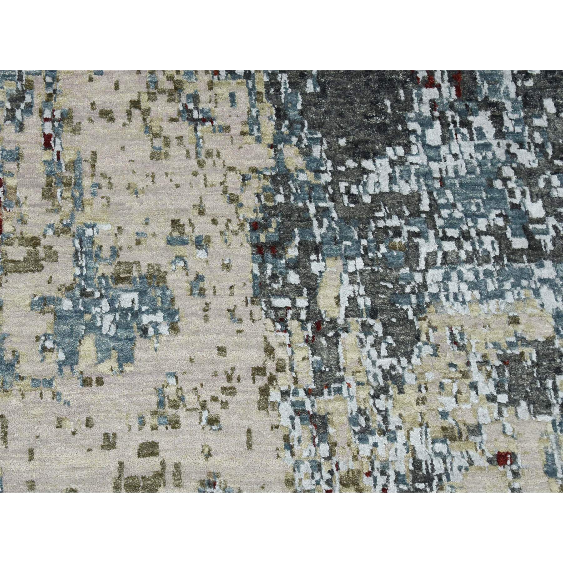 R83085%20009