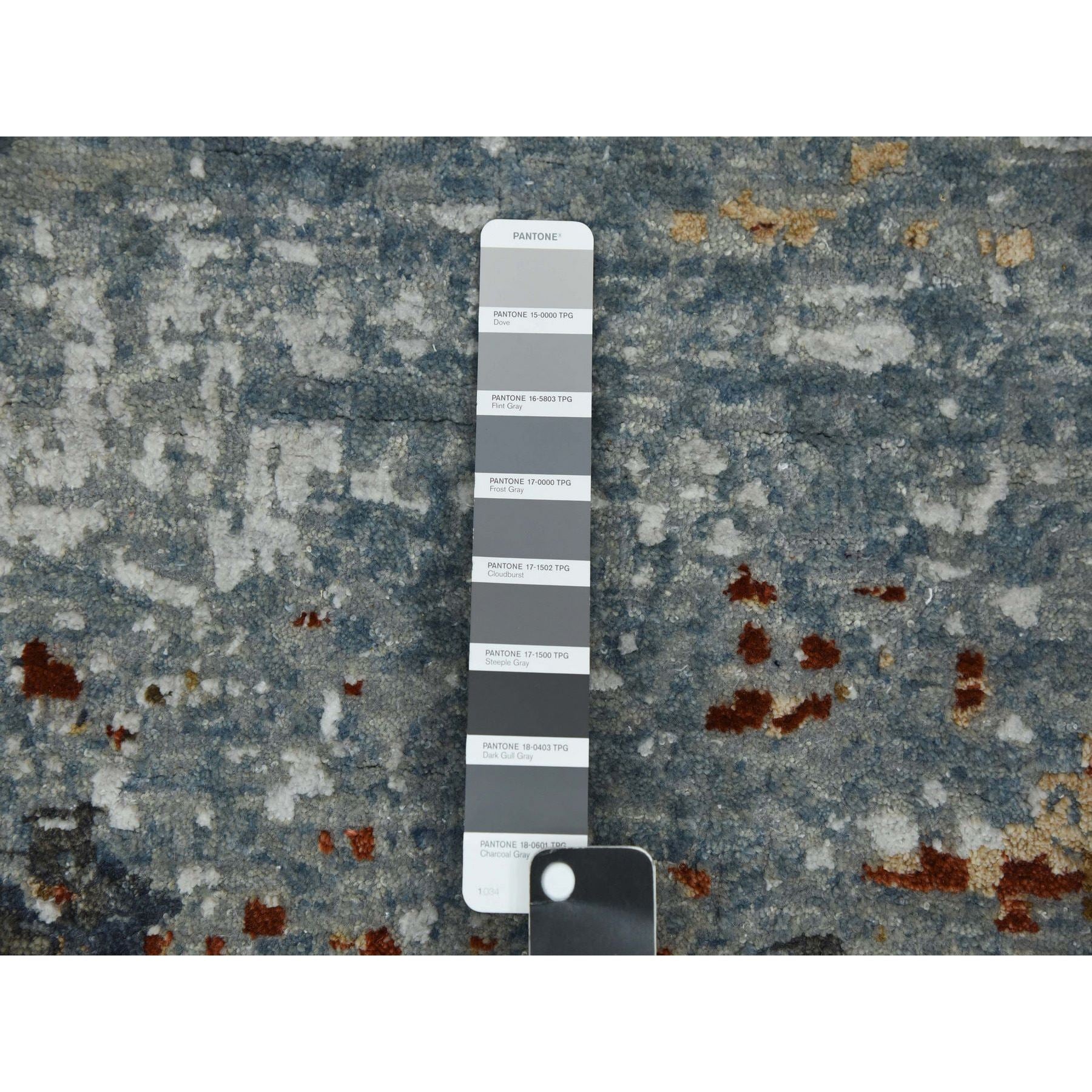 R83093%20005
