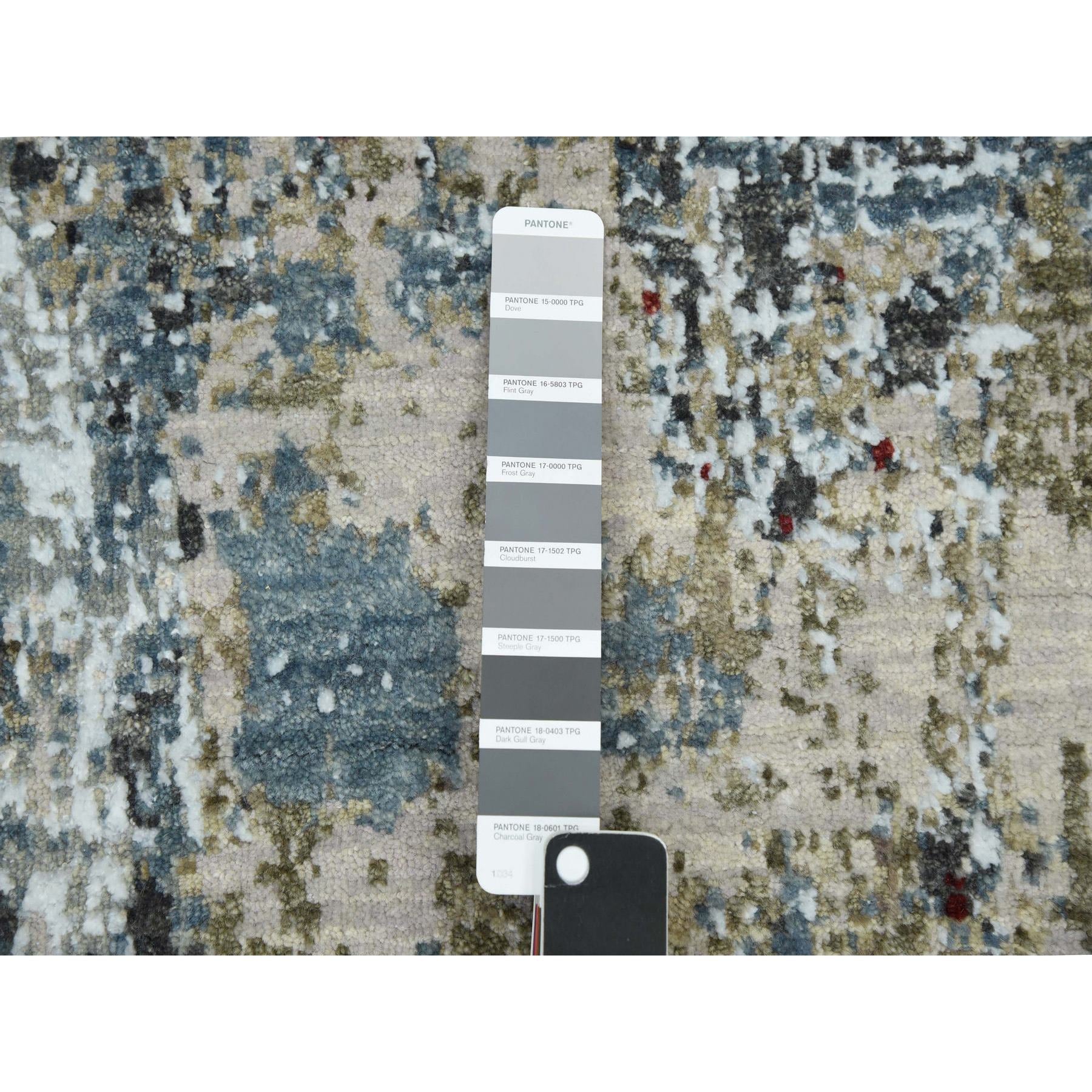 R83094%20005