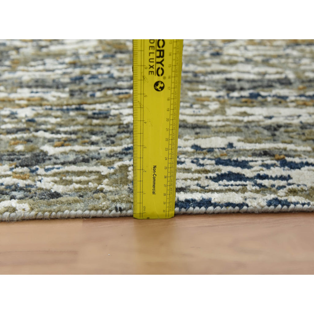 R83097%20007