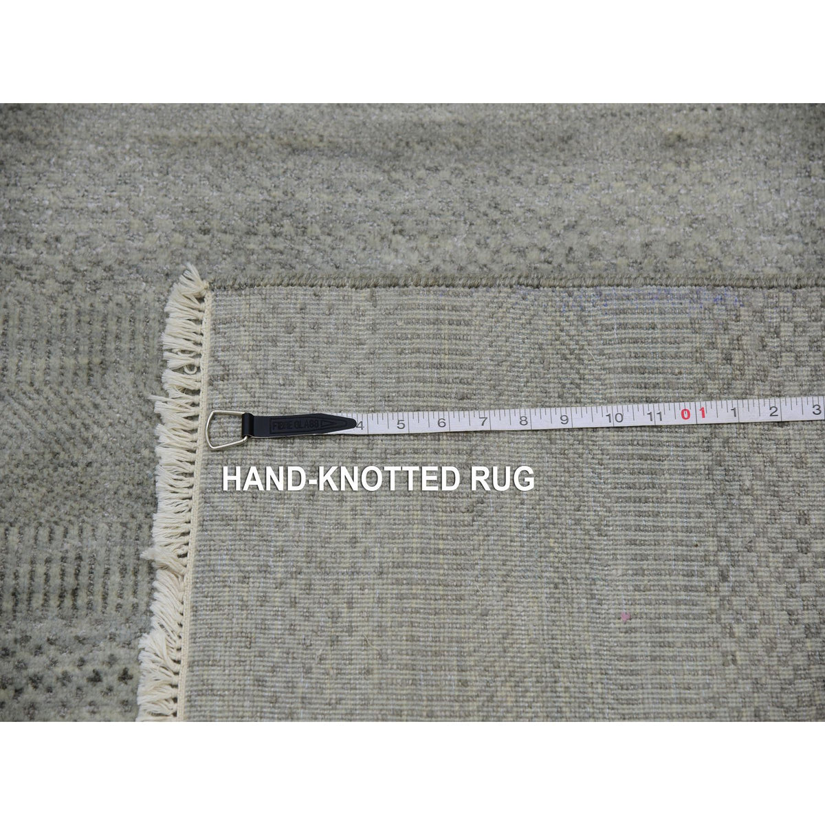 R83102%20012