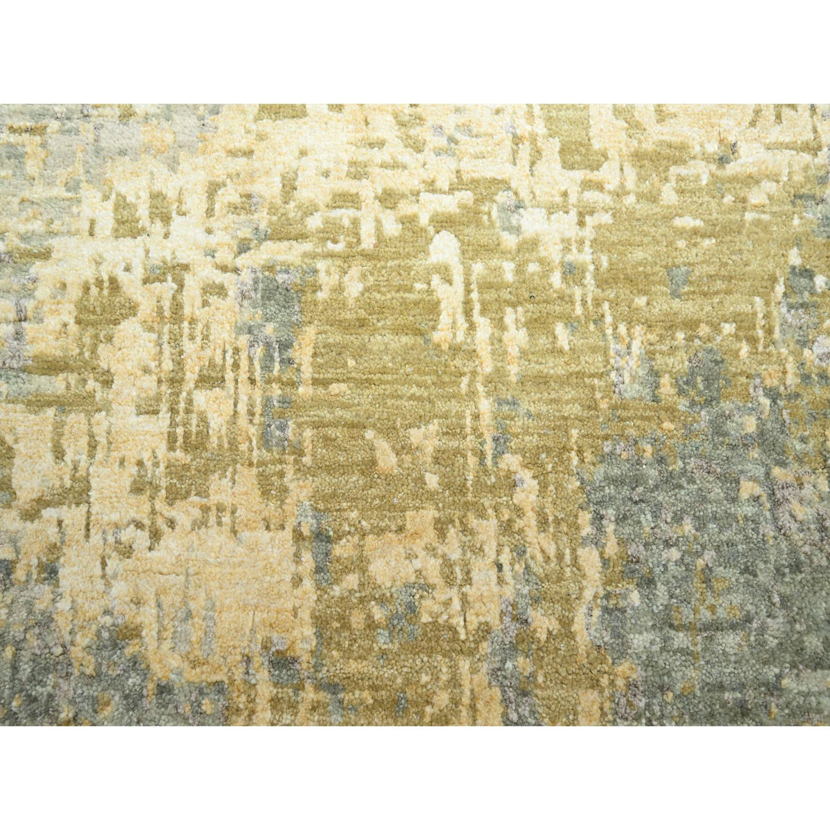 R83127%20009