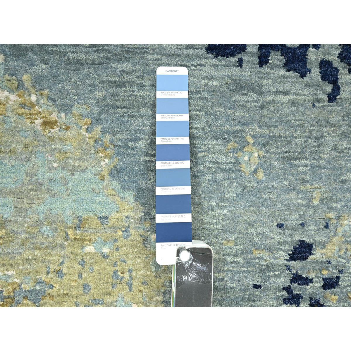 R83176%20005