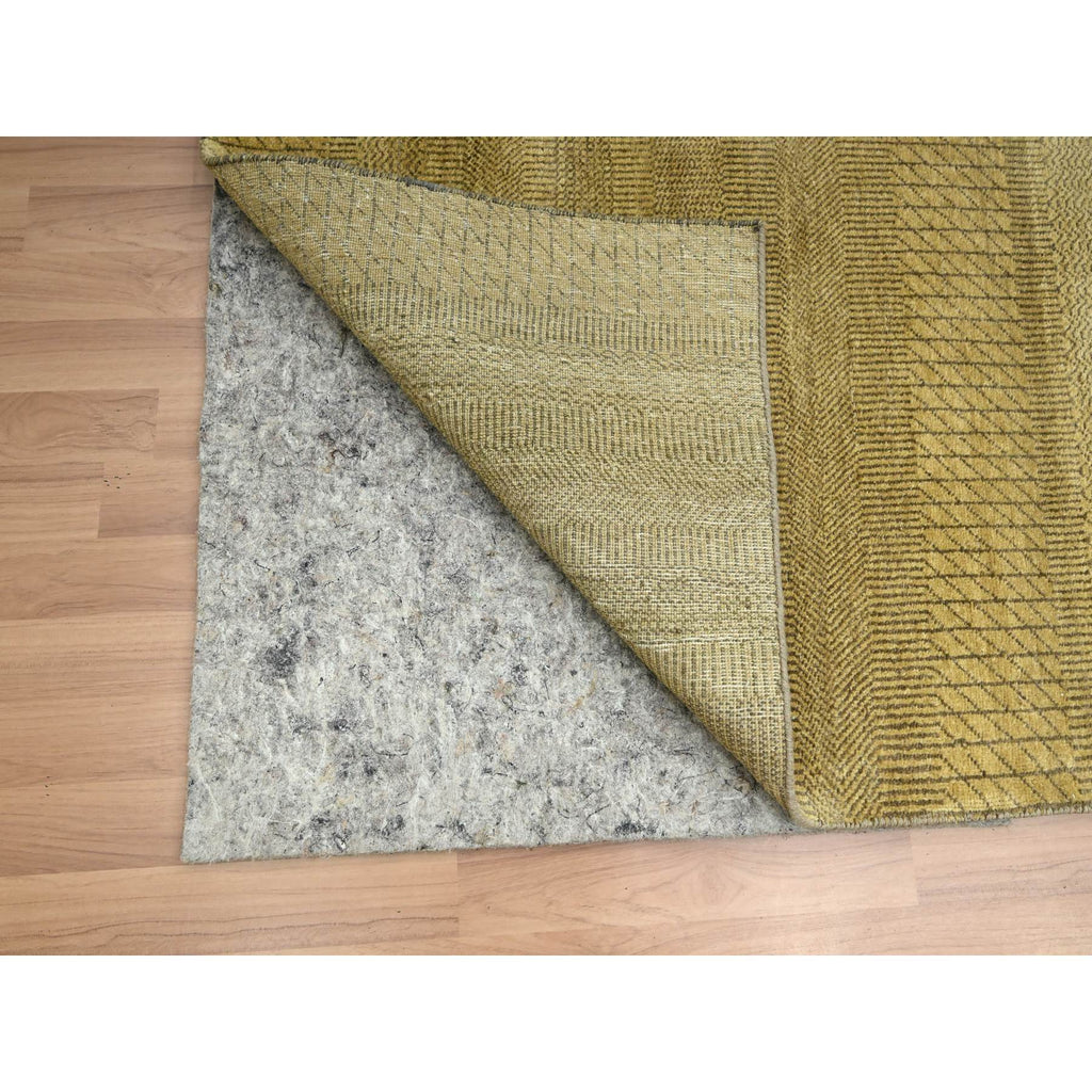 R83213%20005