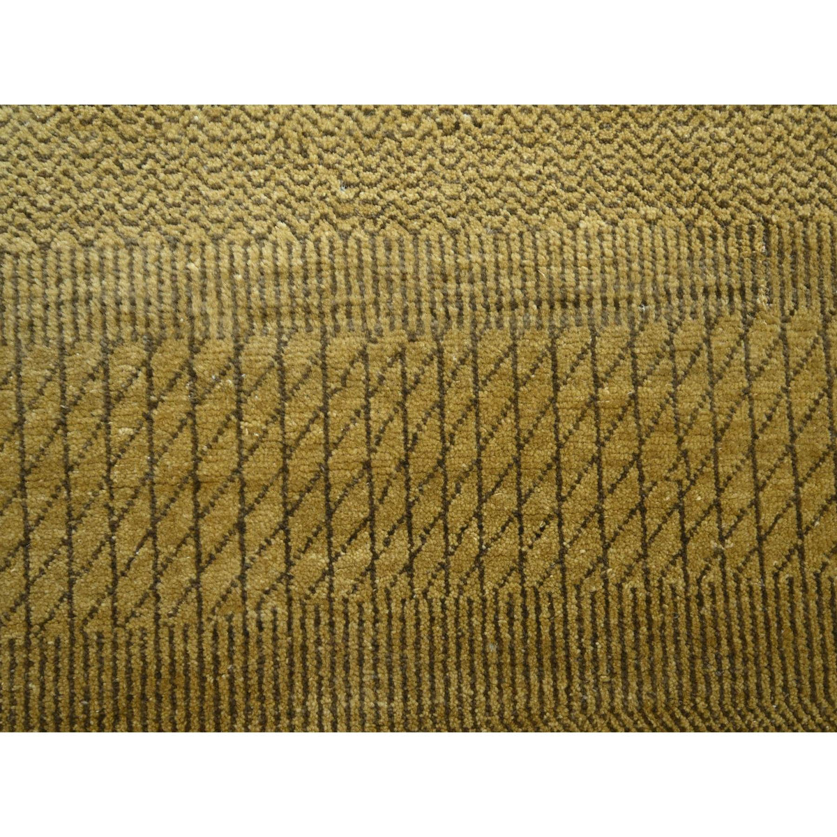 R83213%20009