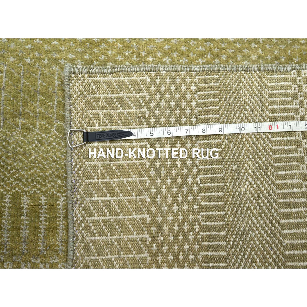 R83215%20012