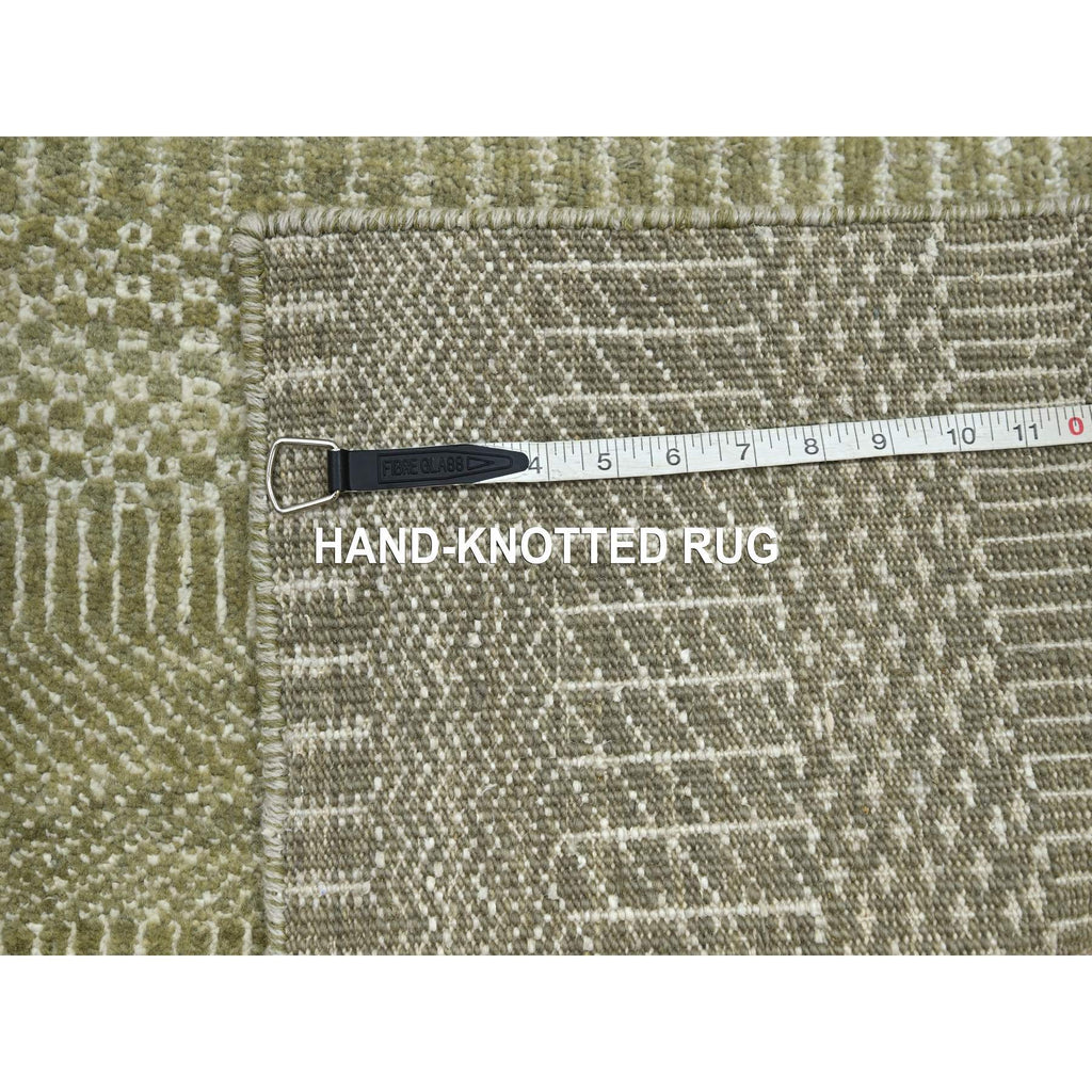 R83216%20008