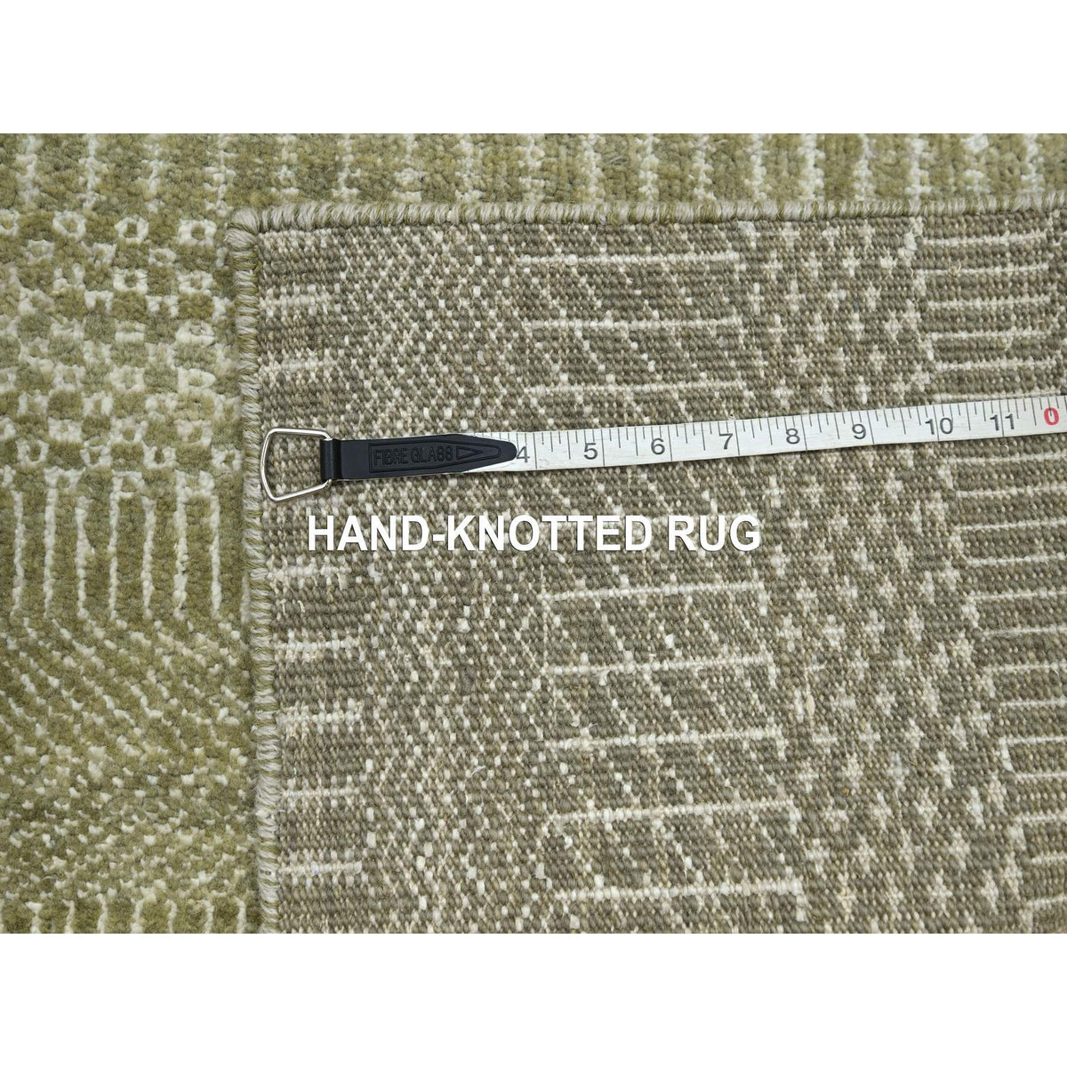R83216%20008