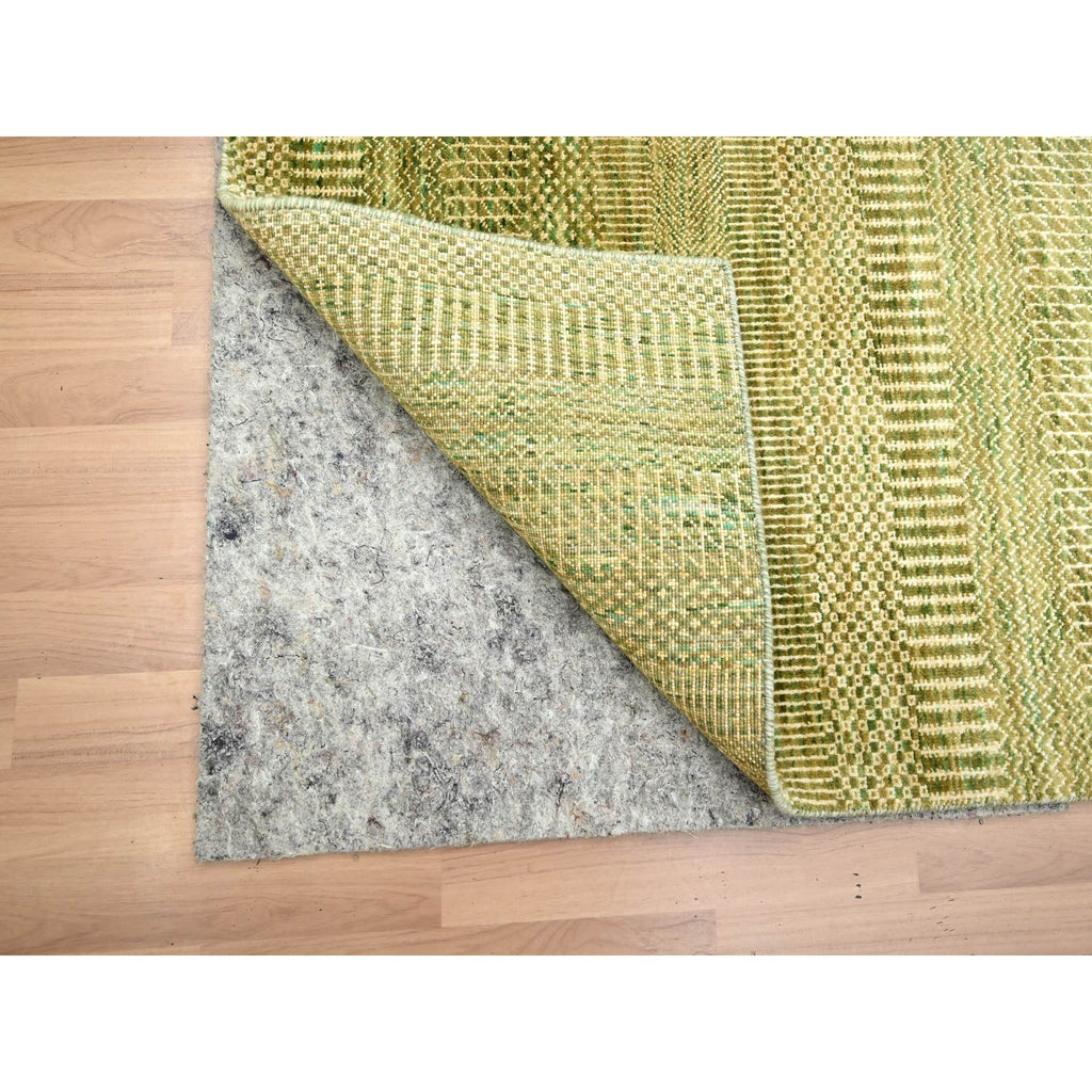 R83218%20004