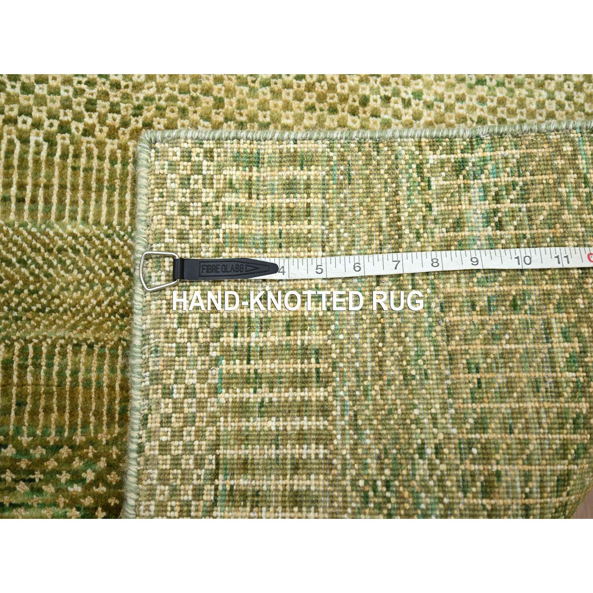 R83218%20008