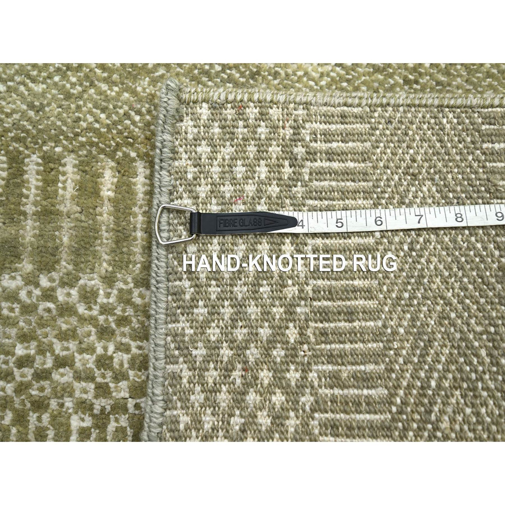 R83220%20008
