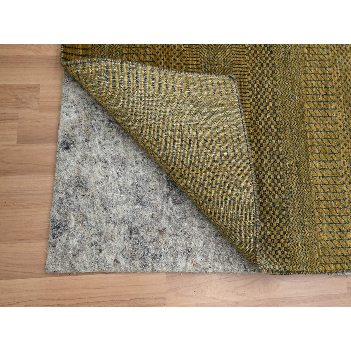 R83222%20004