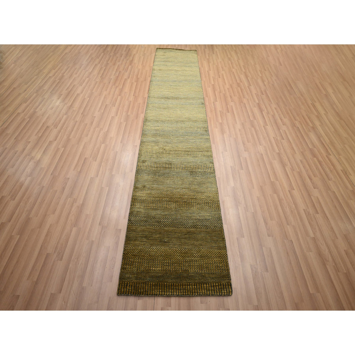 R83226%20003