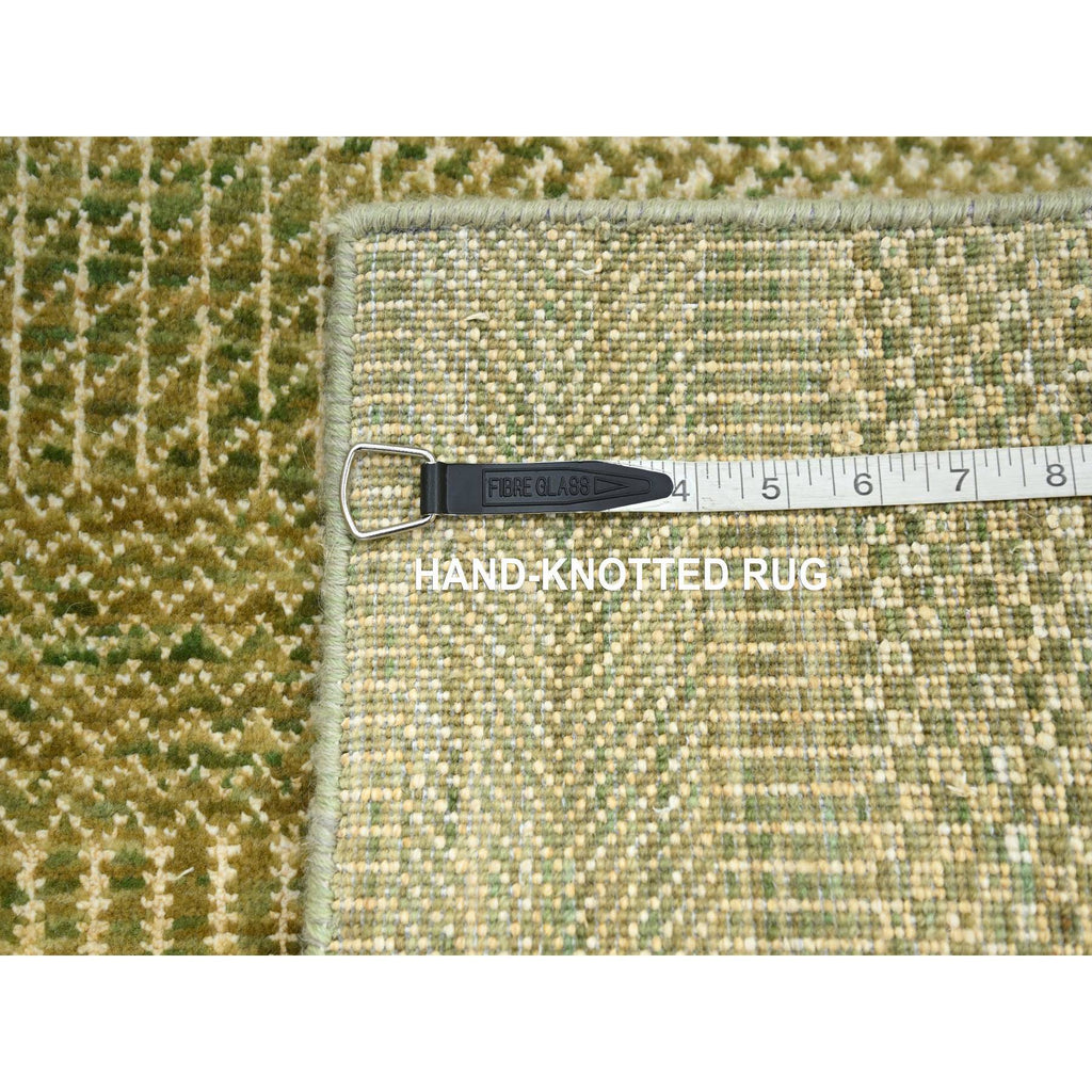 R83227%20008