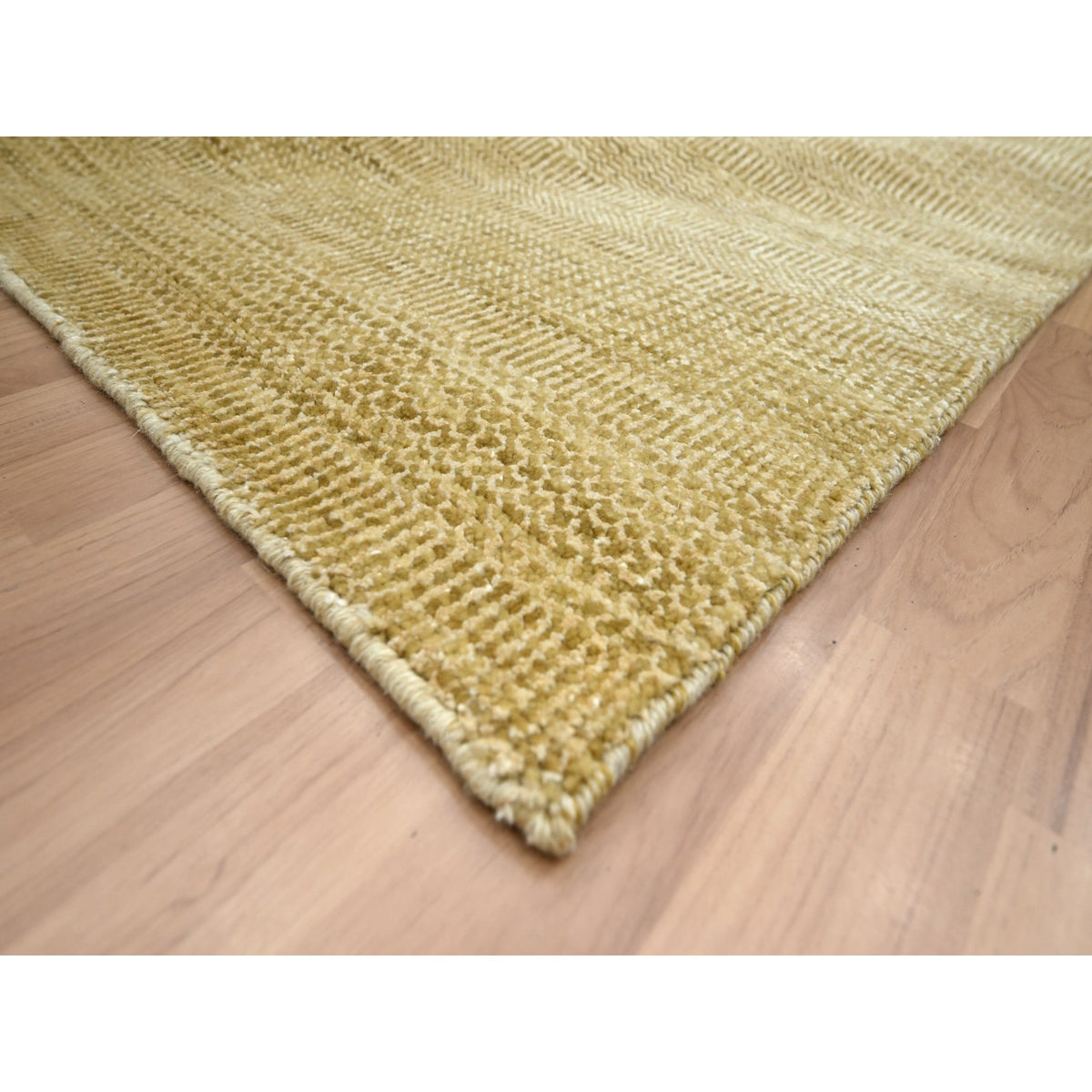 R83240%20007