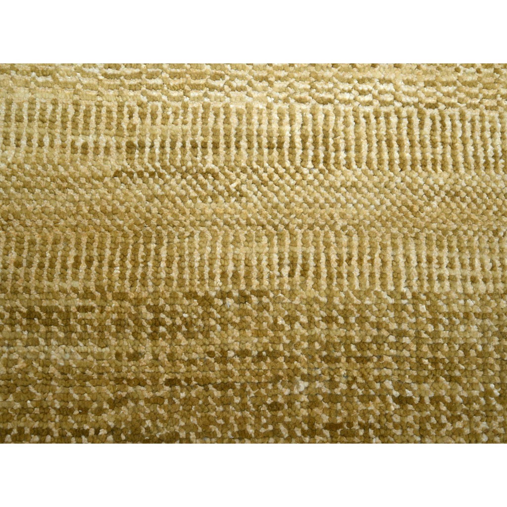 R83240%20009