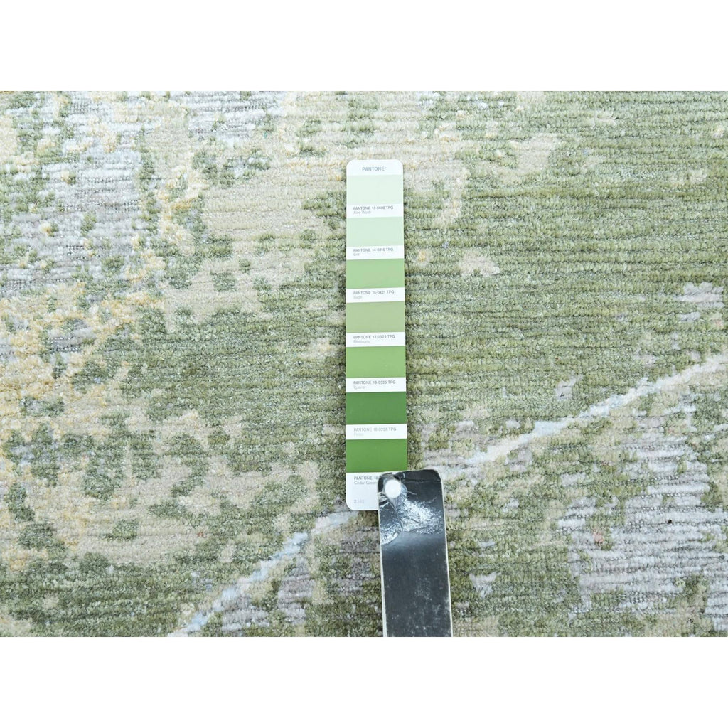 R83246%20008