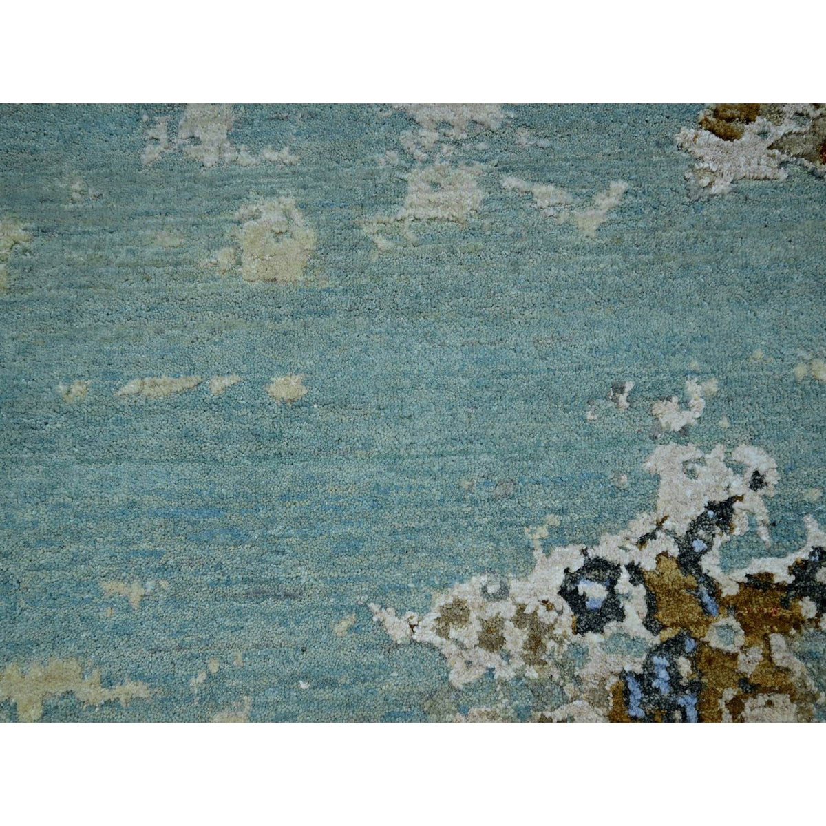 R83249%20009