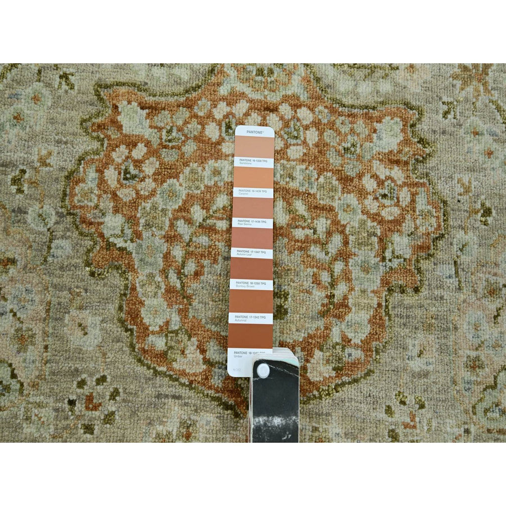 R83279%20008