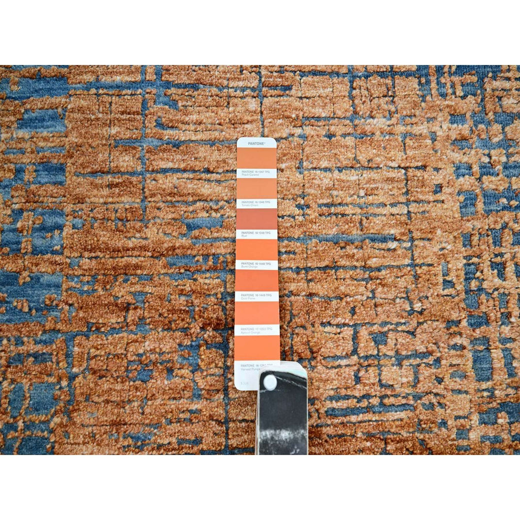 R83282%20008