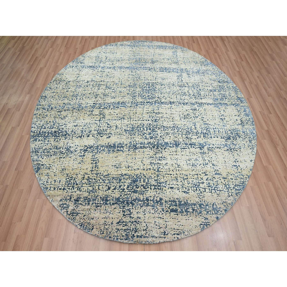 R83287%20003