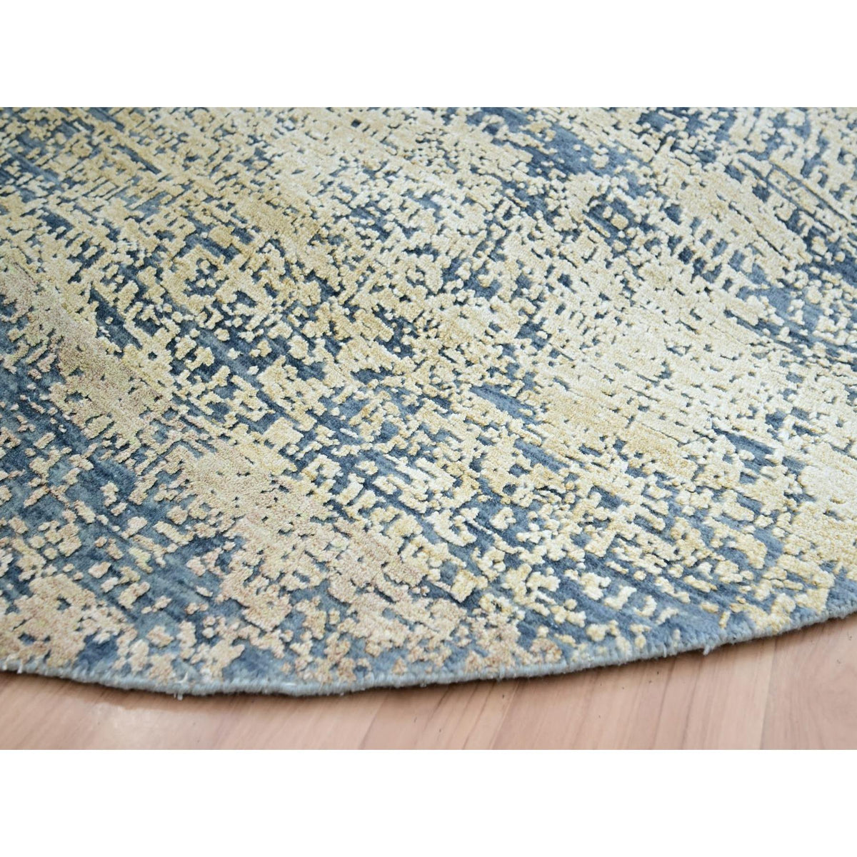 R83287%20007