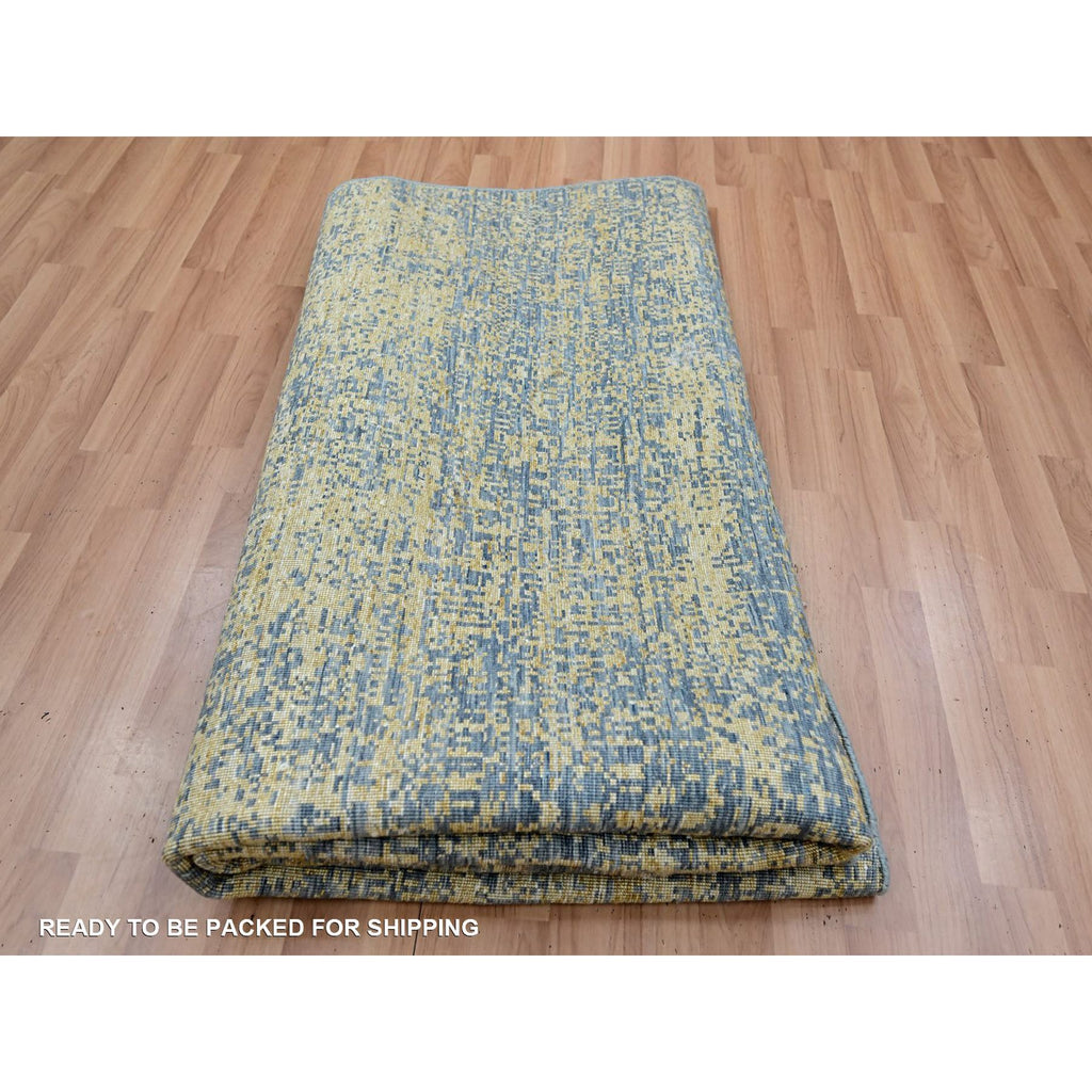 R83287%20010
