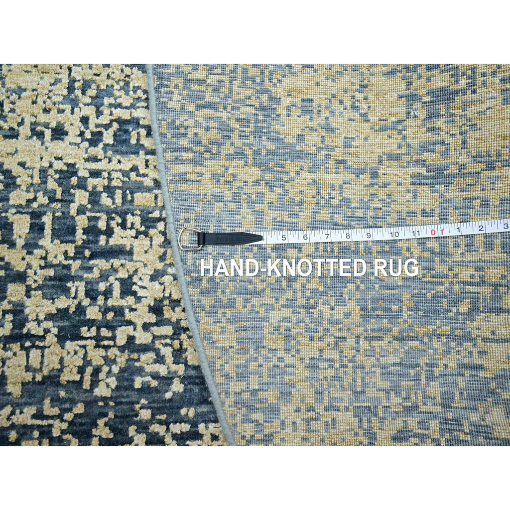 R83287%20012