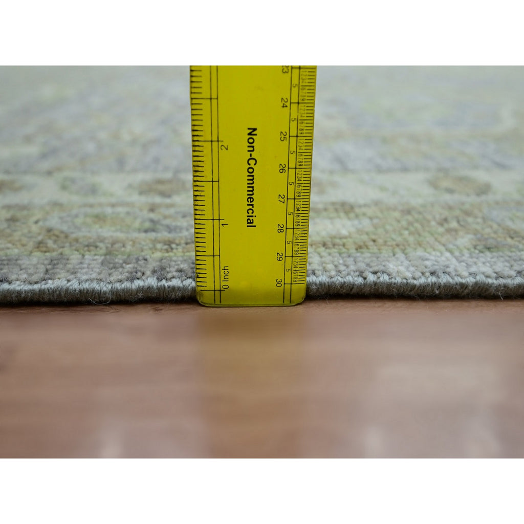R83306%20011