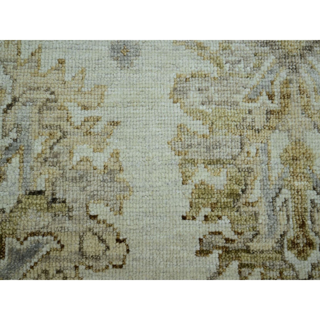 R83307%20009