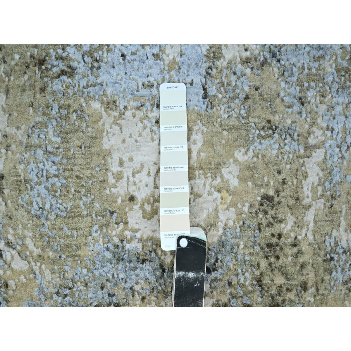 R83323%20005