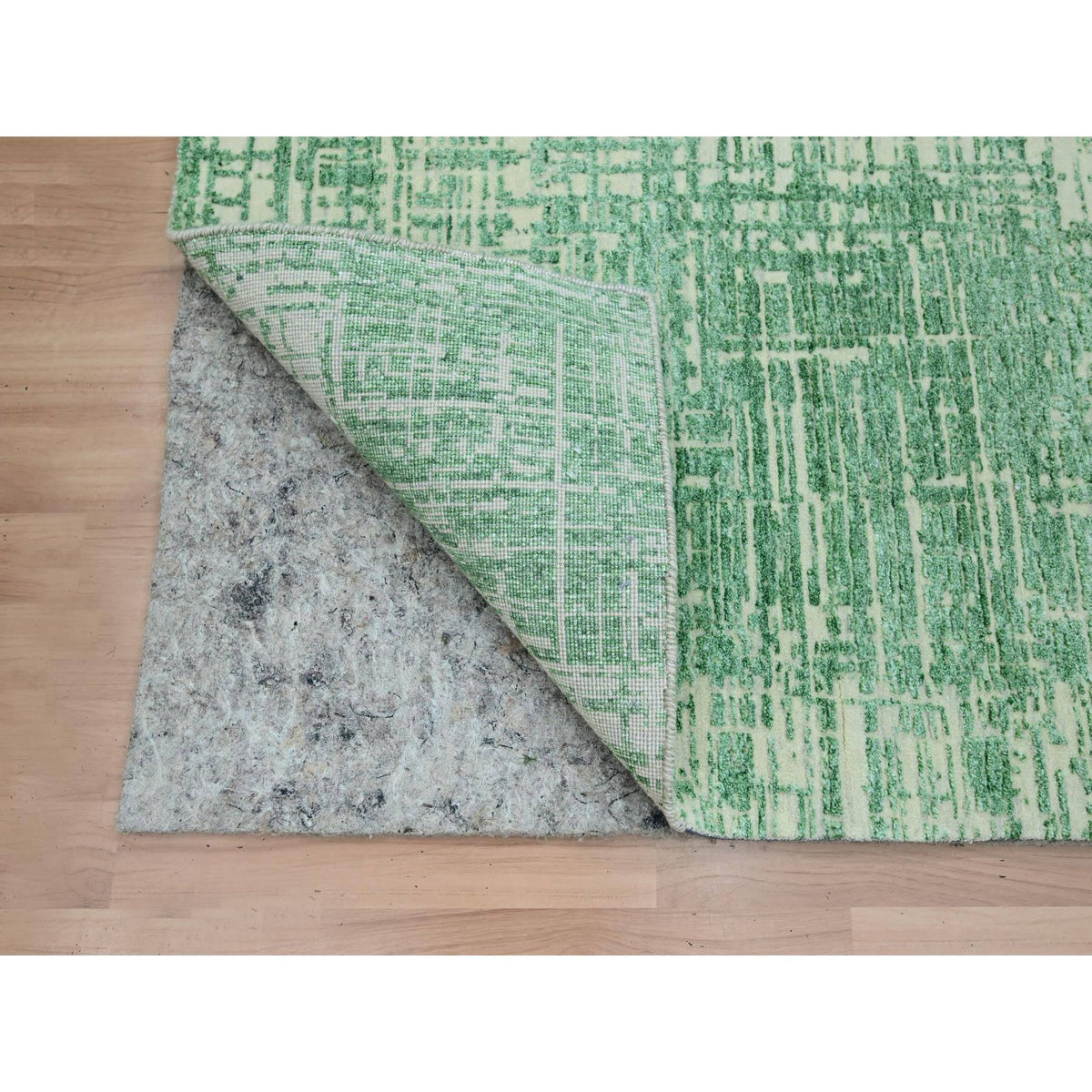 R83341%20004