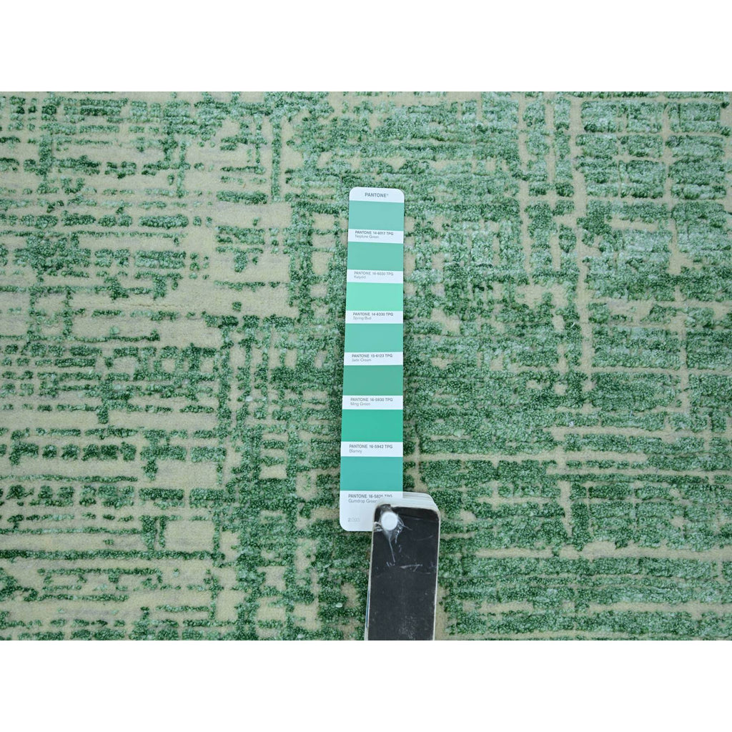 R83341%20005