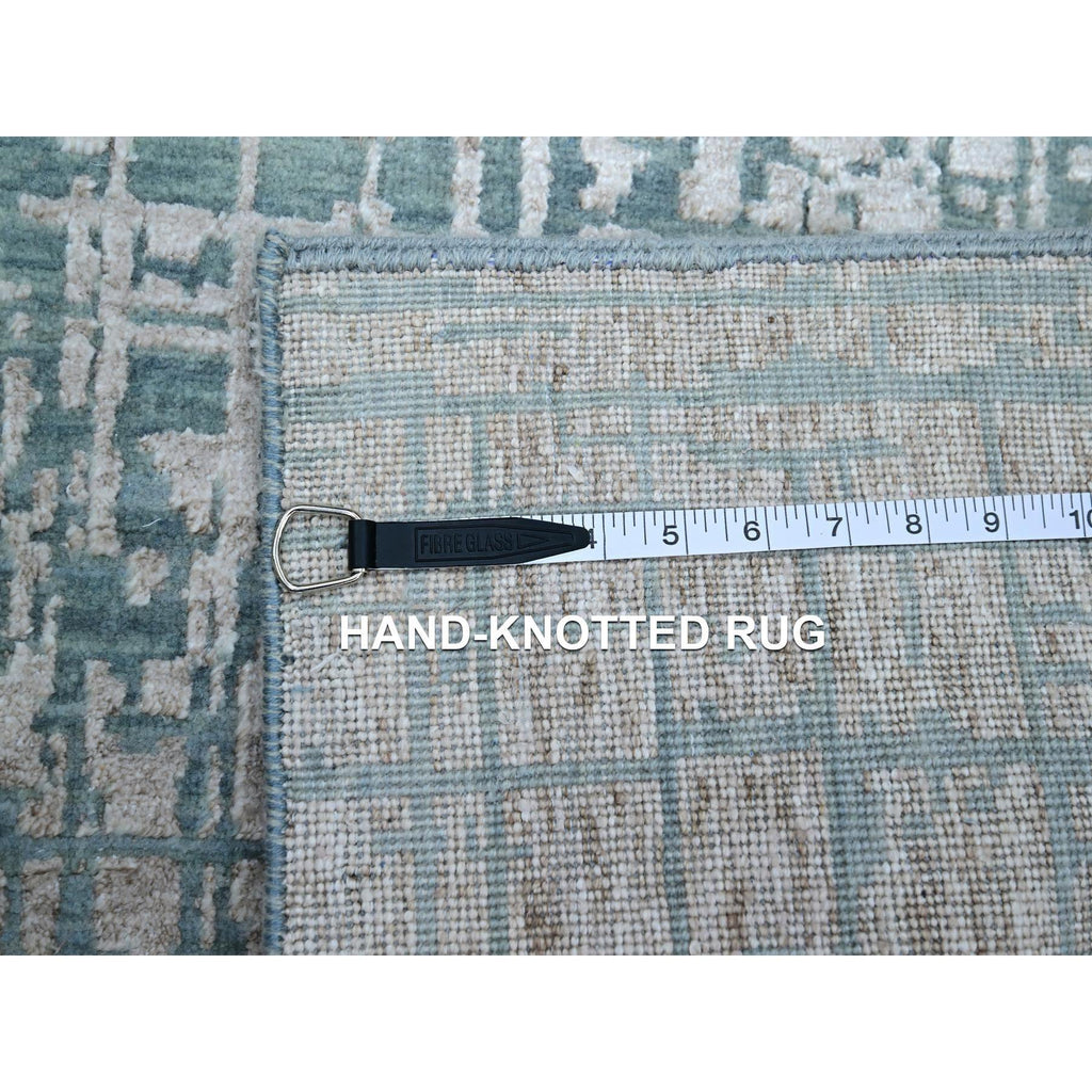 R83342%20007