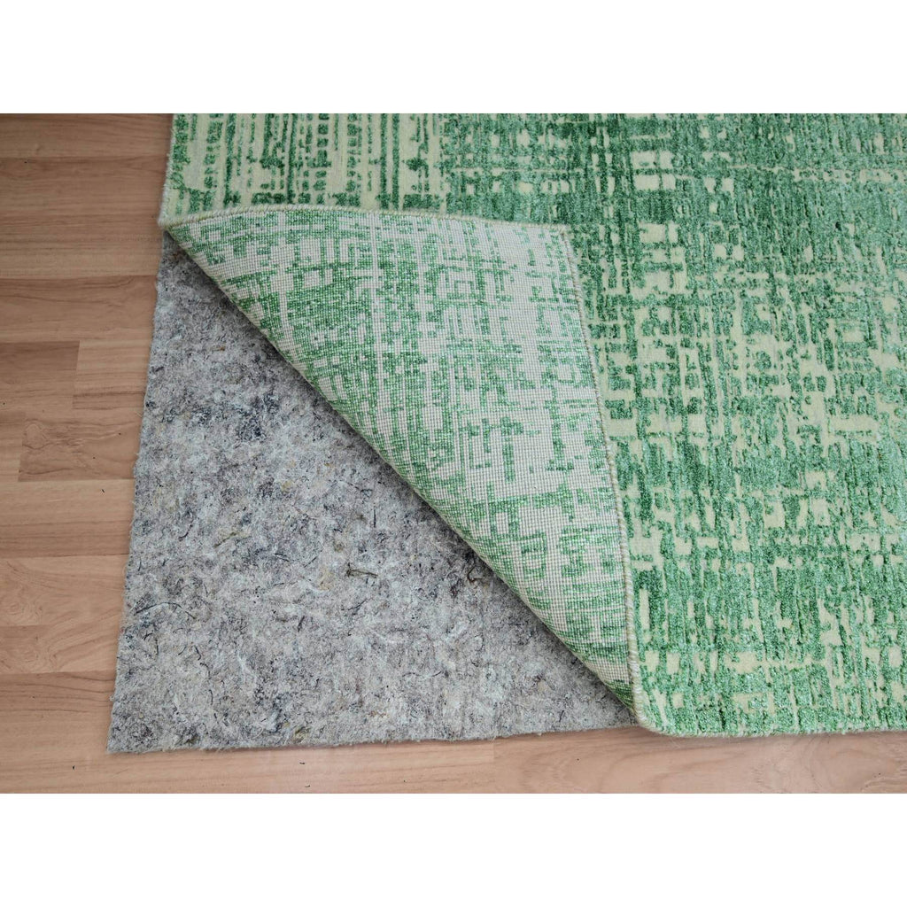 R83347%20004