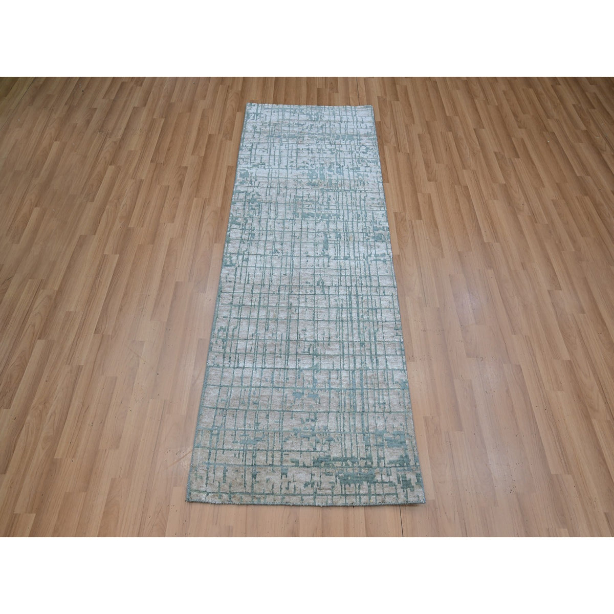 R83352%20003