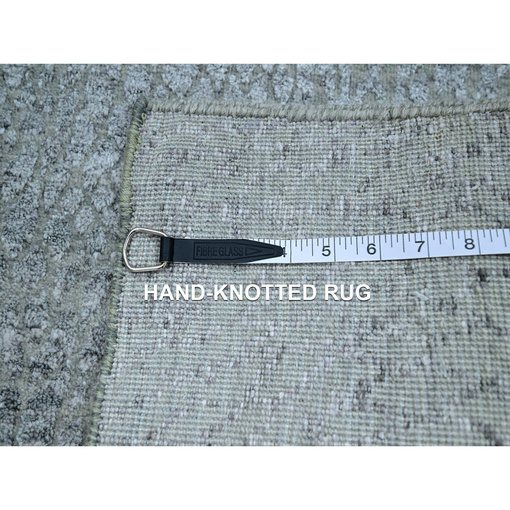 R83353%20007