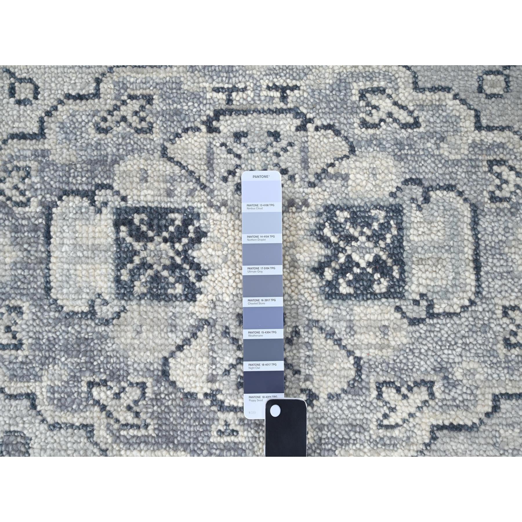 R84023%20008