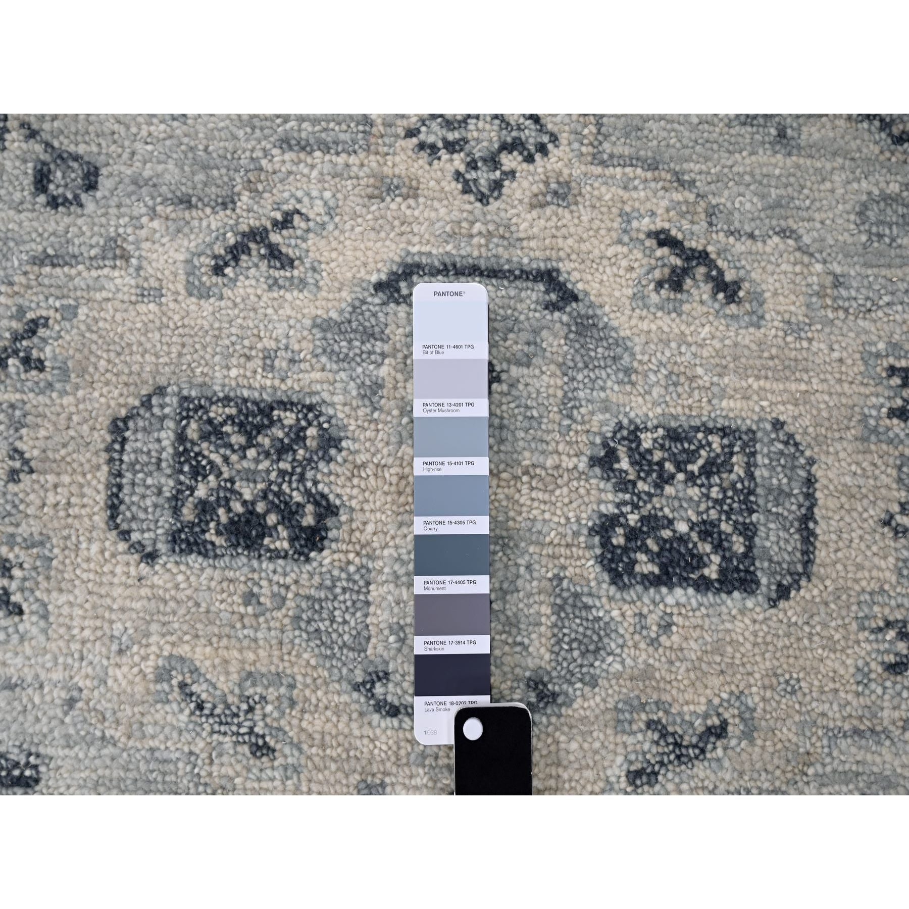 R84024%20008