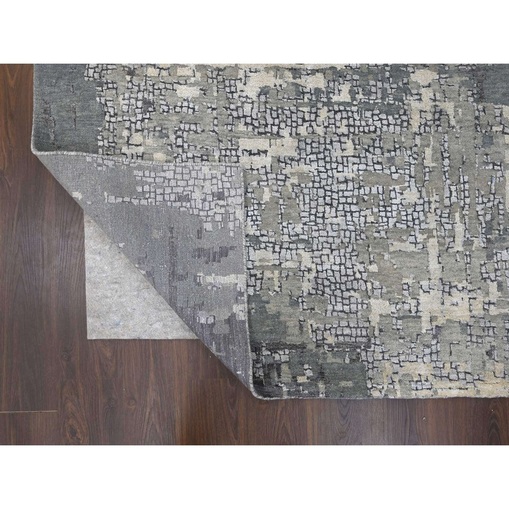R84031%20005