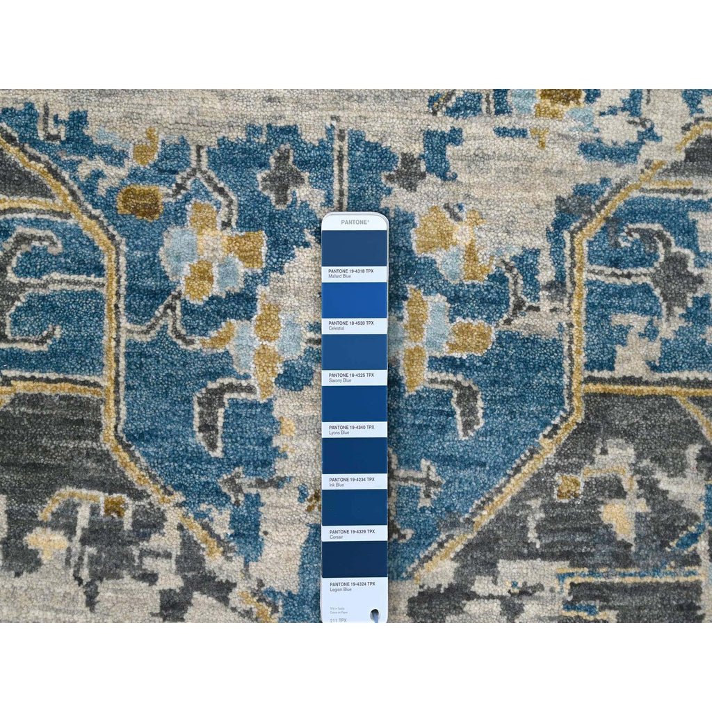 R84128%20008