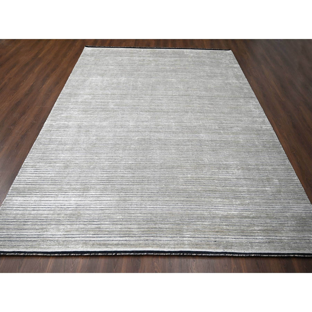R84196%20003
