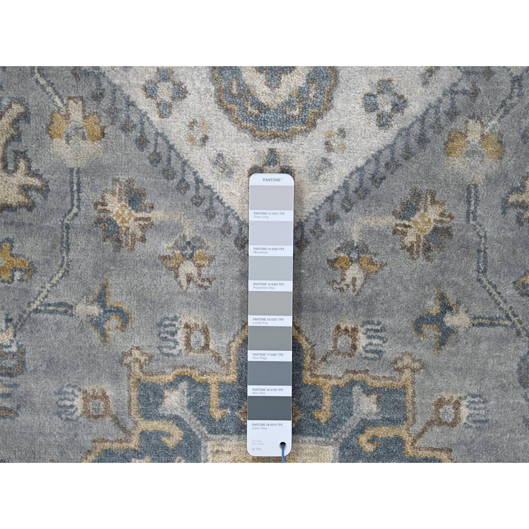R84205%20008